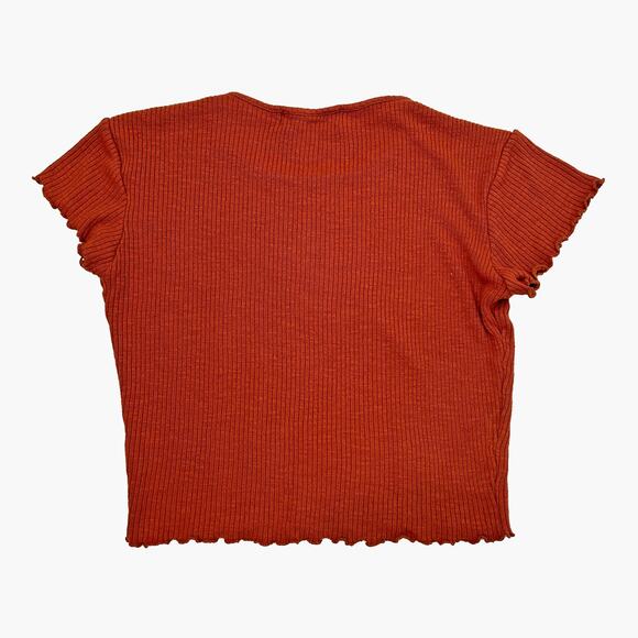 LIZ & SARA Ruffled Hem Short-sleeve Ribbed Crop Top (Burnt Red/Brown | Size M) - Picture 4 of 6